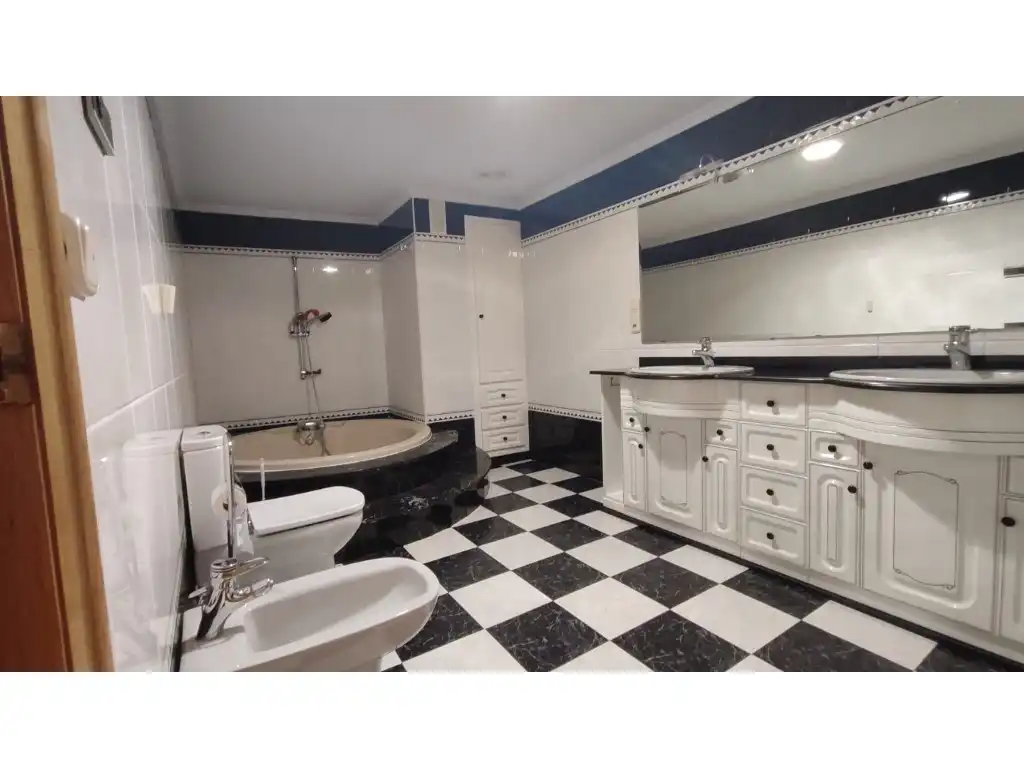 Baño de Piso en venta en Tavernes de la Valldigna
