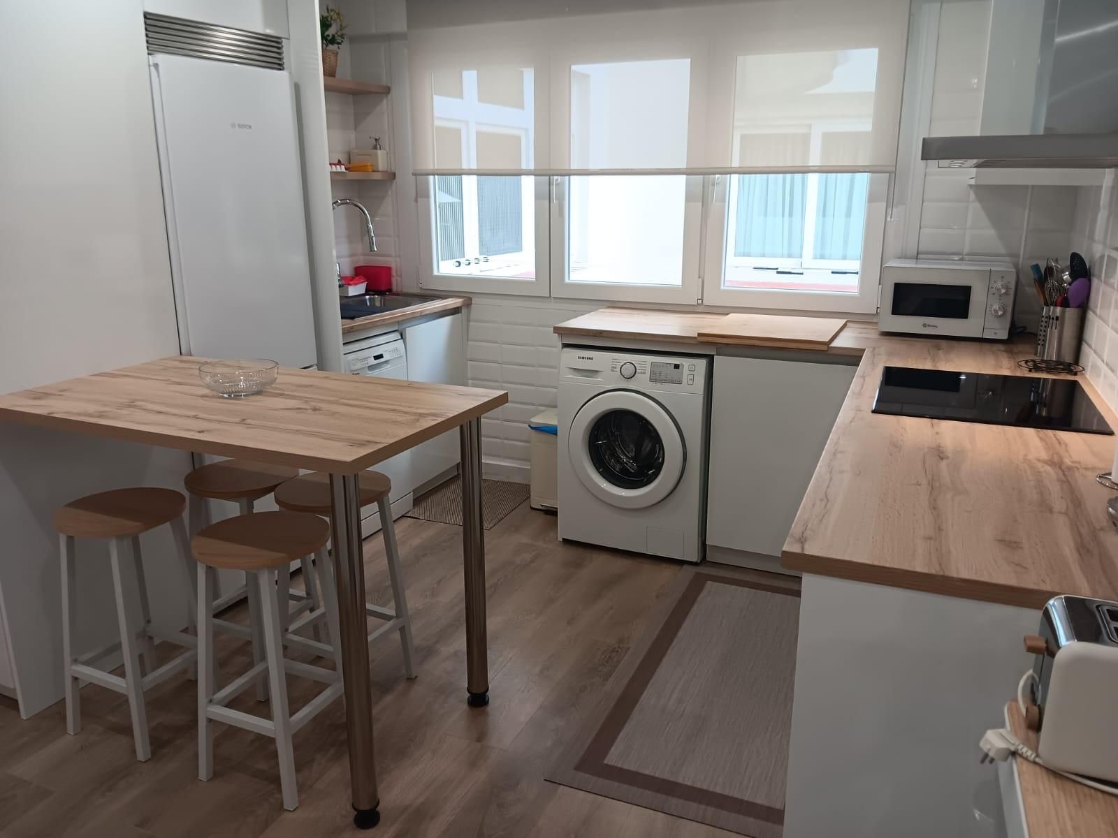 Kitchen of Flat to rent in A Coruña Capital   with Heating