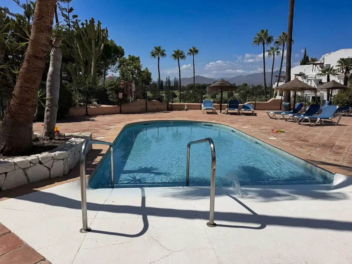 Swimming pool of Apartments for sale in Mijas Golf