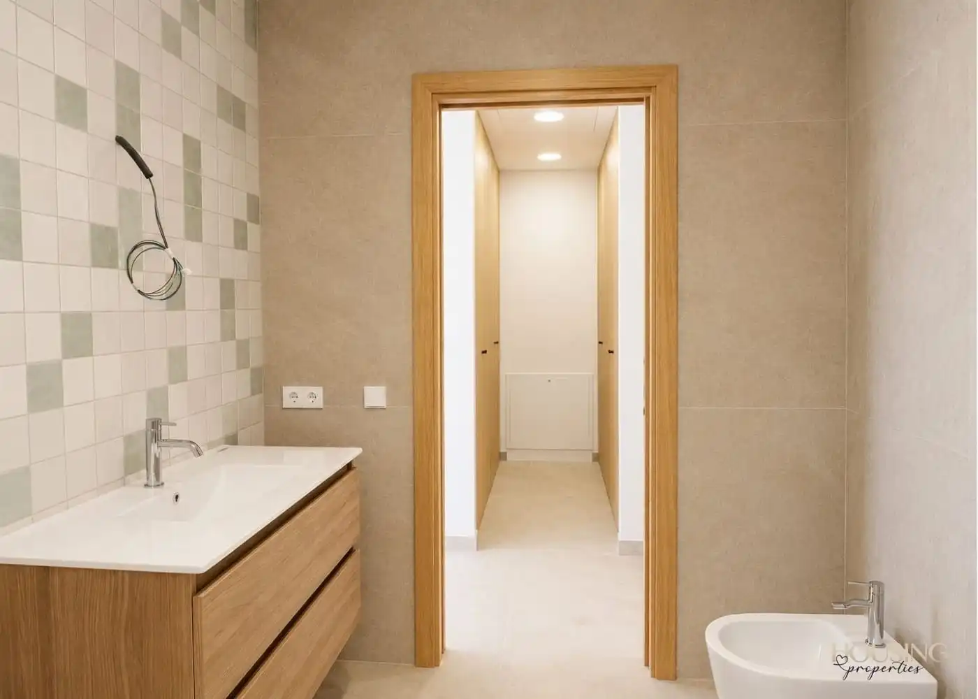 Bathroom of Country homes for rent in Consell  with Air Conditioner, Heating and Private garden