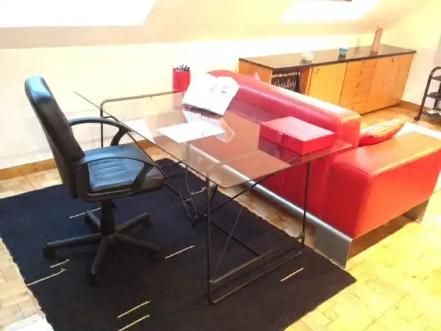 Apartament de lloguer en Oviedo  amb Calefacció, Parquet i Moblat