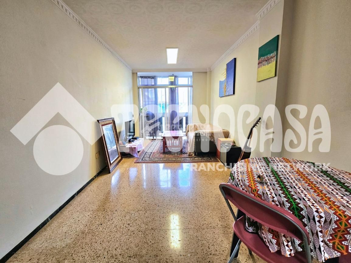 Vista exterior de Pis en venda en Las Palmas de Gran Canaria