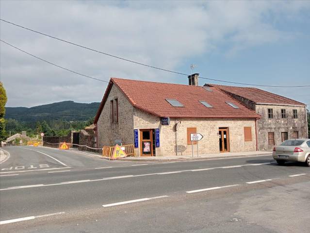 Casa-chalet en Venta en Lugar Anllada en Cuntis