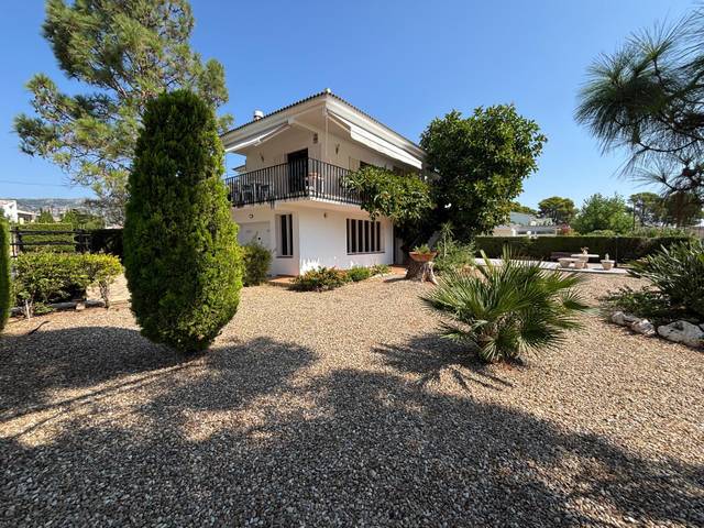 Casa-chalet en Venta en Calafat