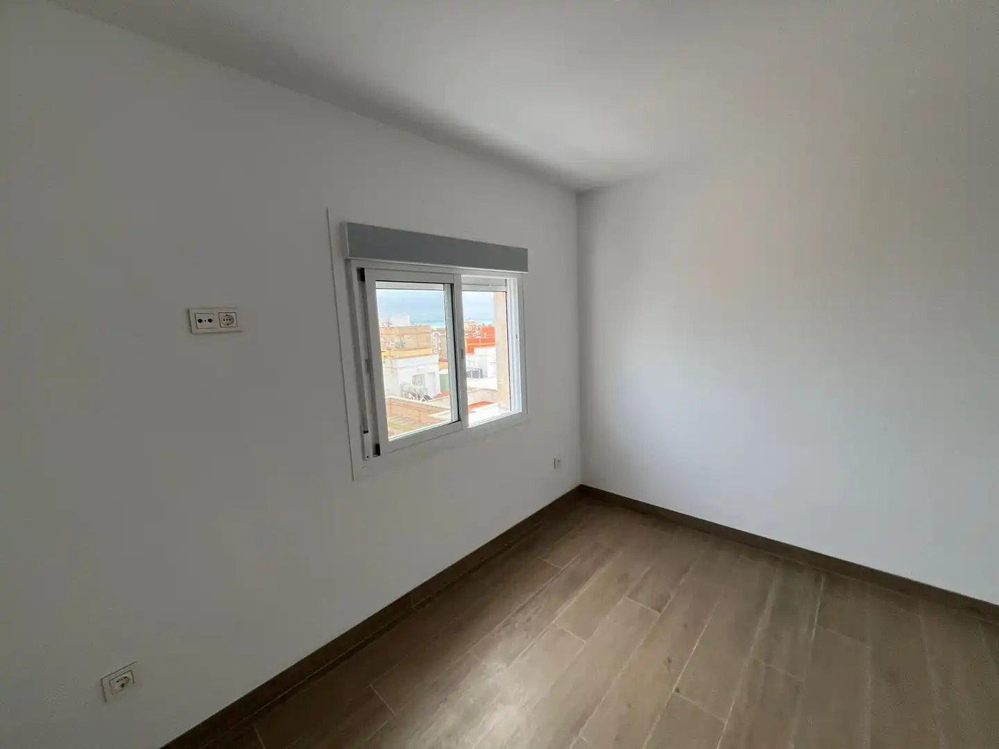 Bedroom of Flat for sale in Roquetas de Mar  with Terrace and Furnished