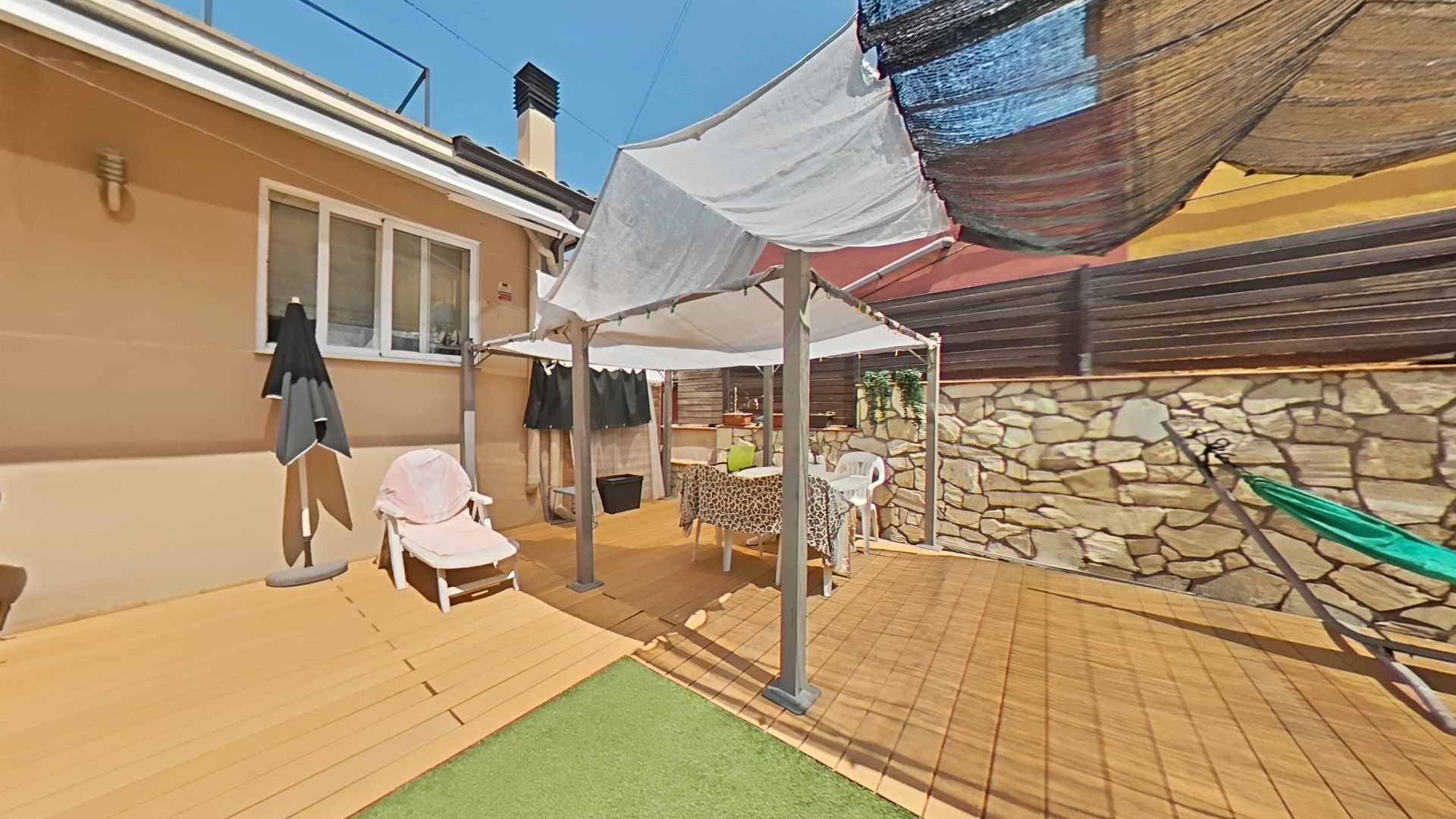 Terrassa de Casa o xalet en venda en  Barcelona Capital amb Aire condicionat, Calefacció i Jardí privat