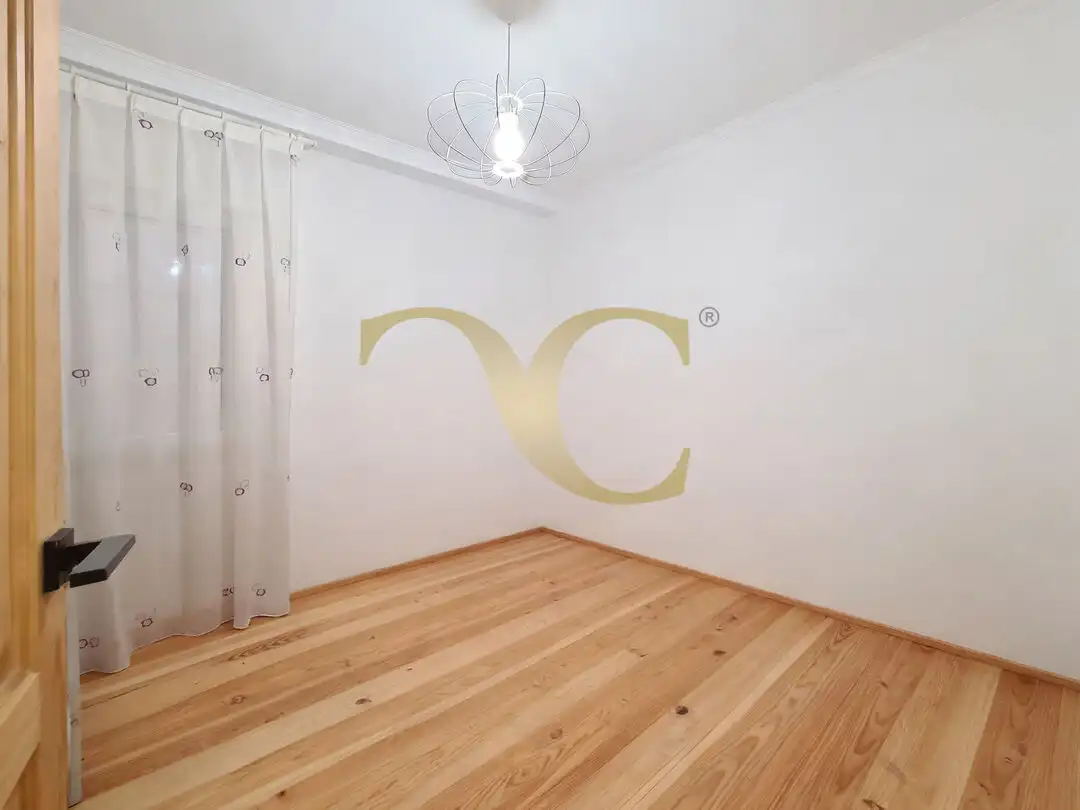 Habitación de Piso en venta en Gijón  con Calefacción, Terraza y Balcón
