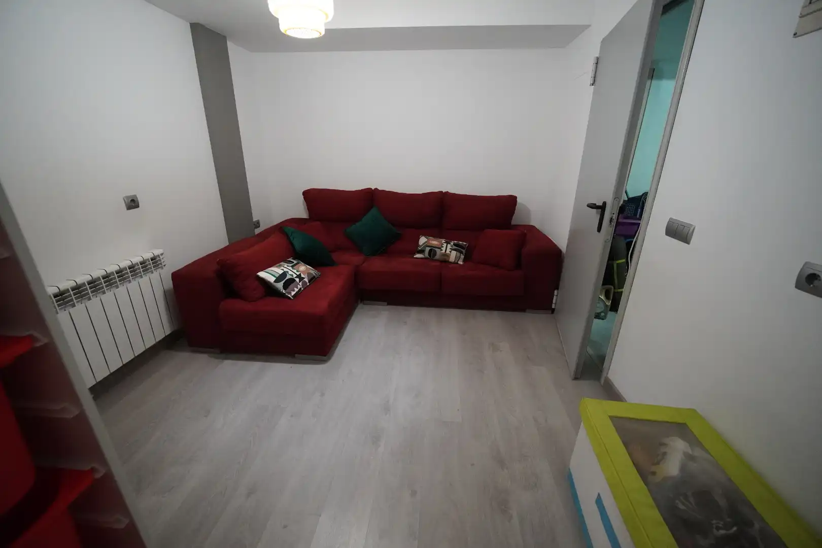 Sala d'estar de Casa adosada en venda en Corvera de Asturias amb Calefacció, Jardí privat i Parquet