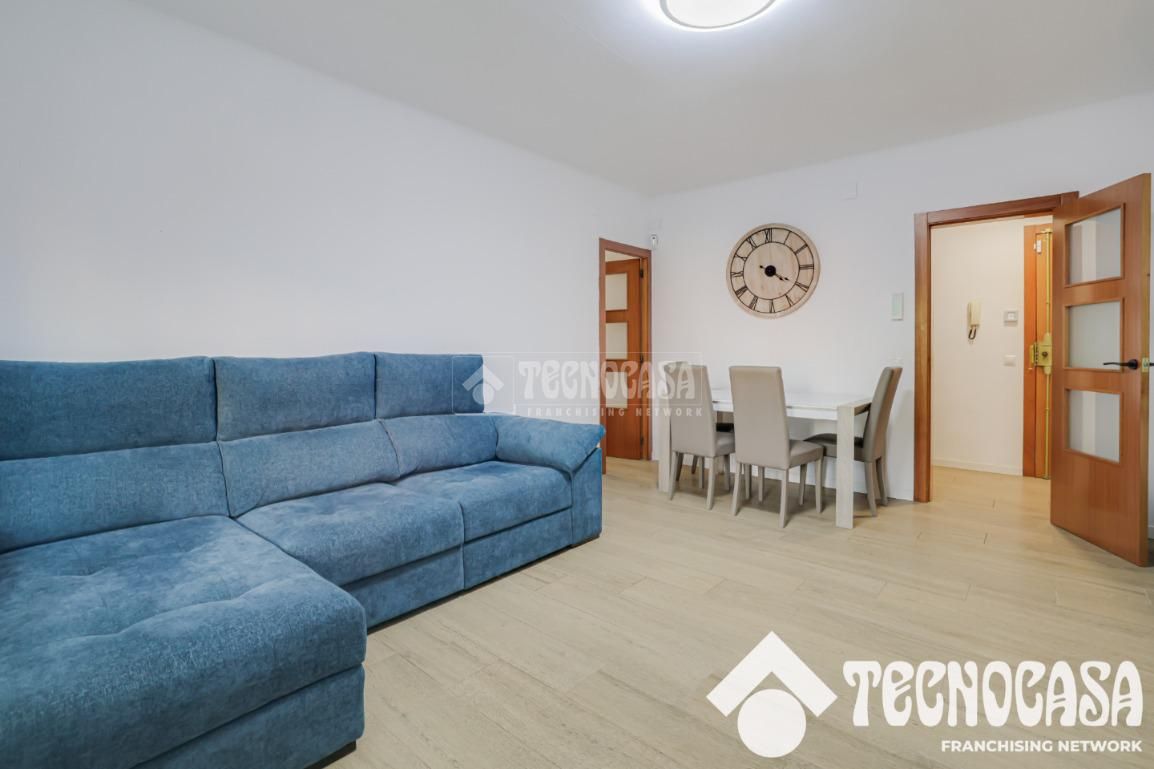 Sala d'estar de Pis en venda en Mataró amb Parquet