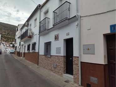 Maison mitoyenne à vendre à Diaz Crespo
