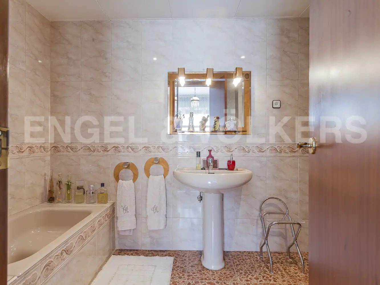 Baño de Piso en venta en Barcelona con Calefacción
