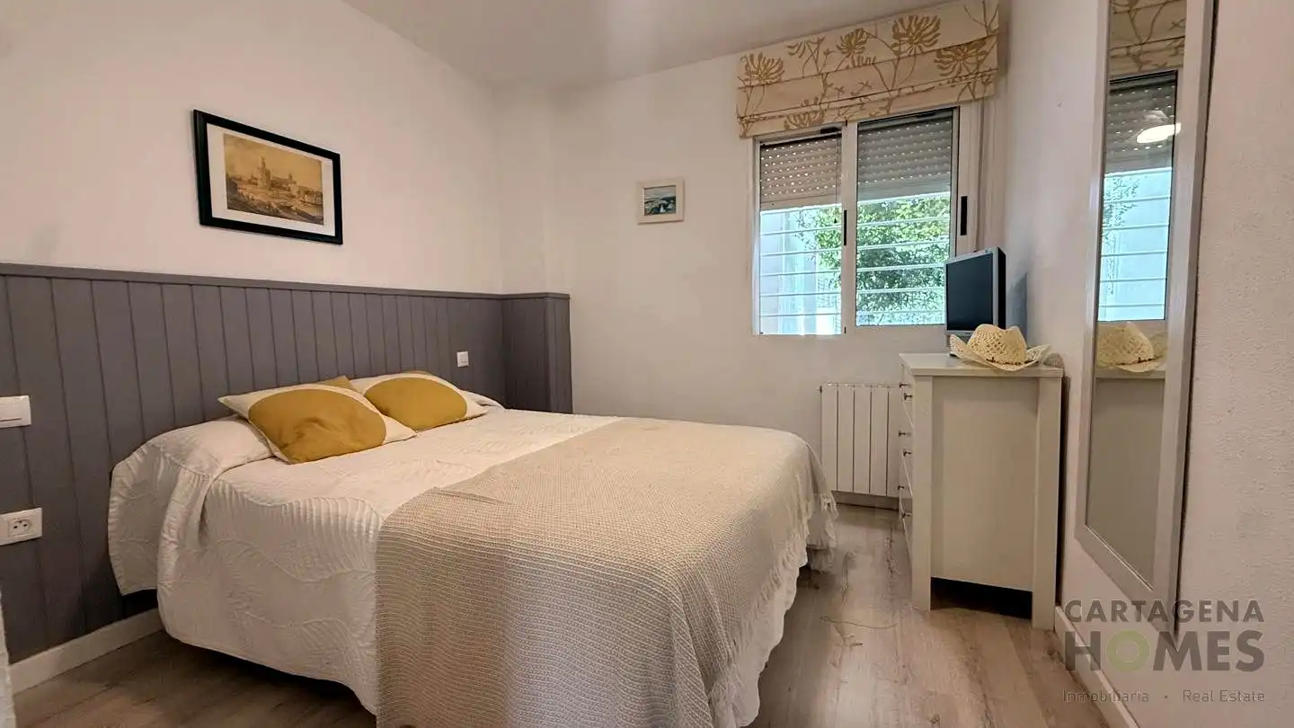 Bedroom of Ground floor for sale in Cartagena  with Air Conditioner, Private garden and Terrace