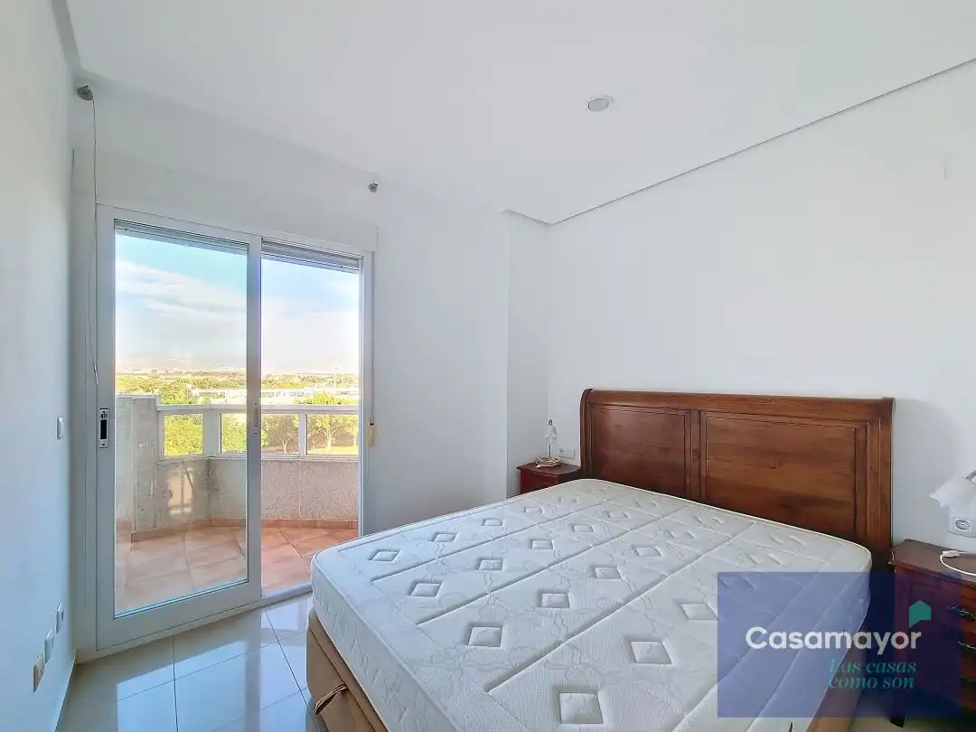 Ático con terraza en alquiler en Playa de San Juan - El Cabo de las Huertas, imagen 5