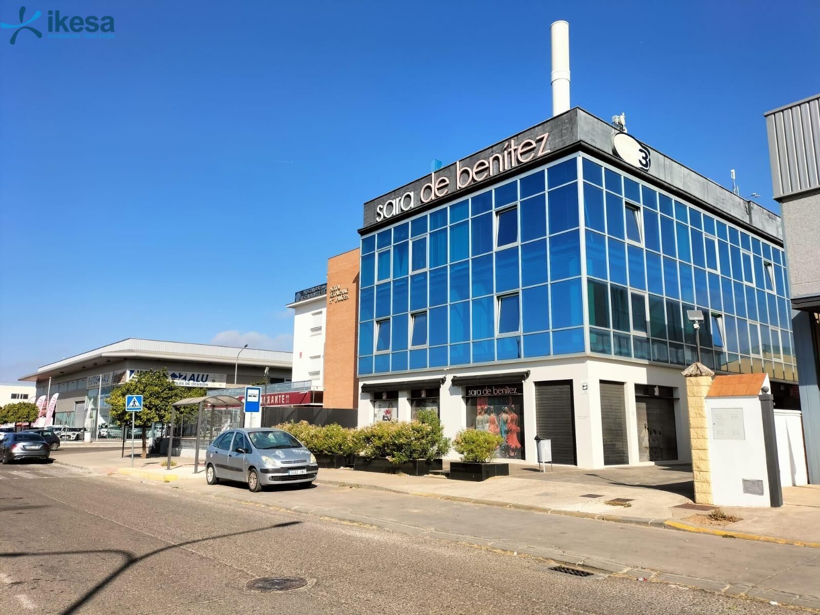 Exterior view of Office for sale in Palma del Río  with Air Conditioner and Heating