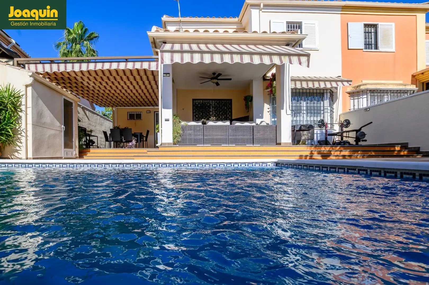 Casa adosada en venda a Paraíso Arenal - La Colina