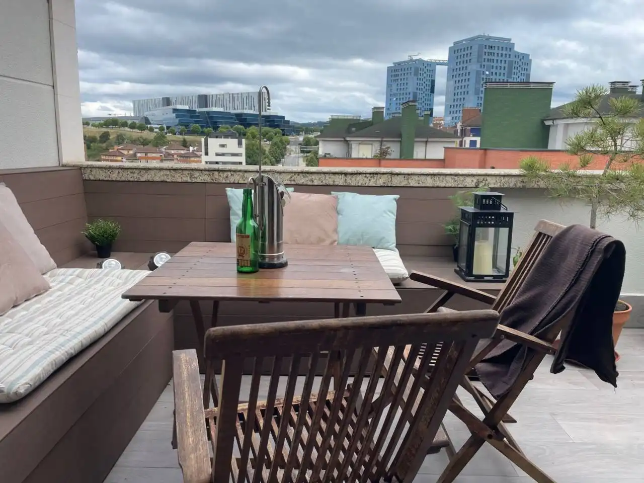 Terrasse von Dachboden zur Miete in Oviedo  mit Heizung, Parkett und Terrasse