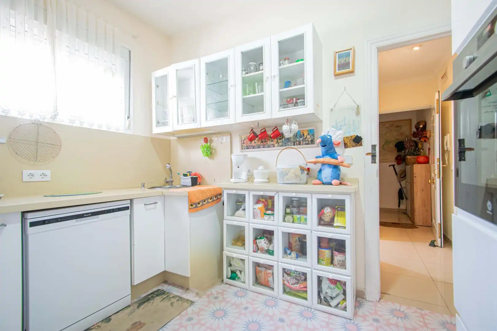 Cuina de Casa o xalet en venda en Sevilla amb Aire condicionat i Terrassa
