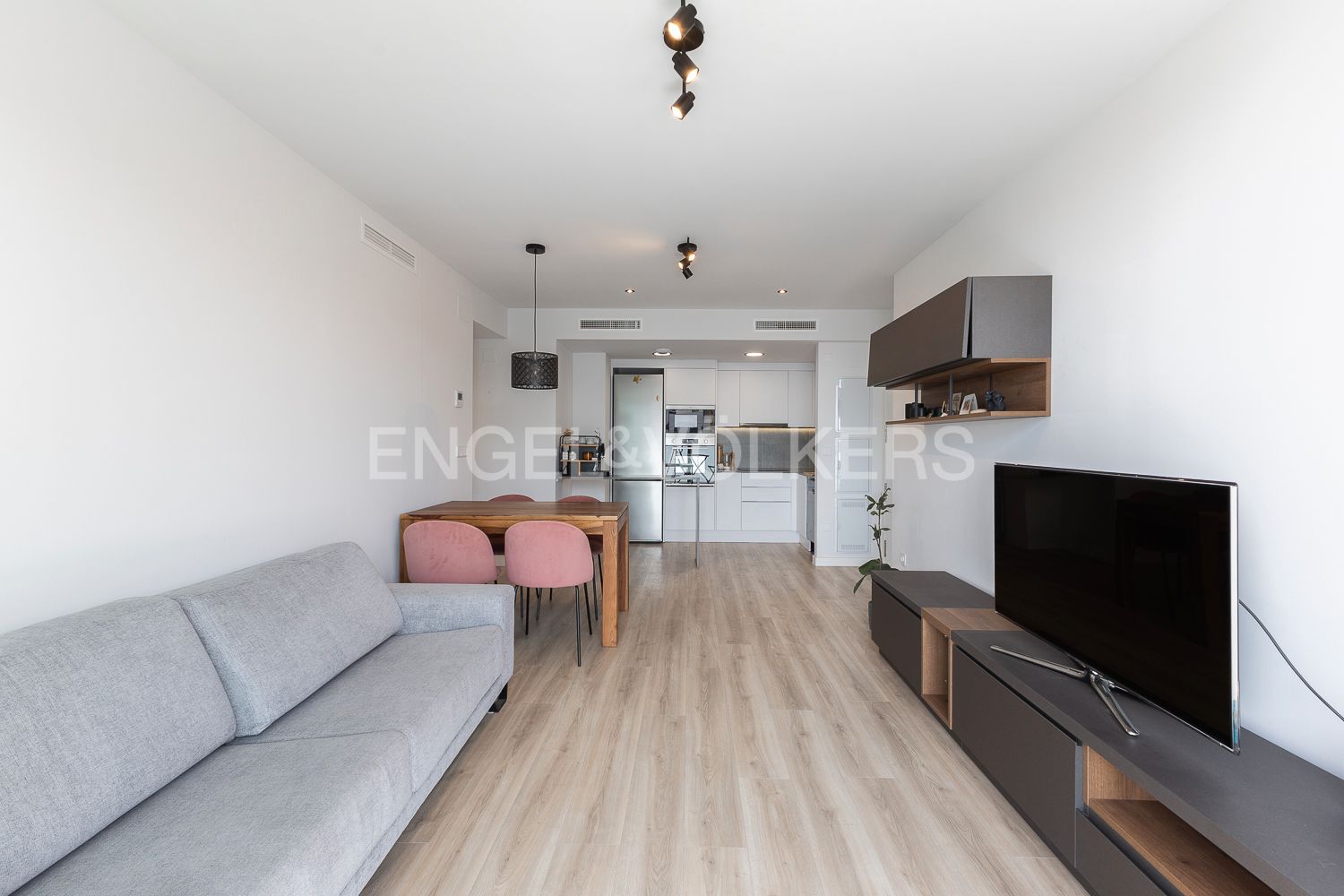 Sala d'estar de Apartament en venda en  Valencia Capital amb Aire condicionat, Calefacció i Moblat
