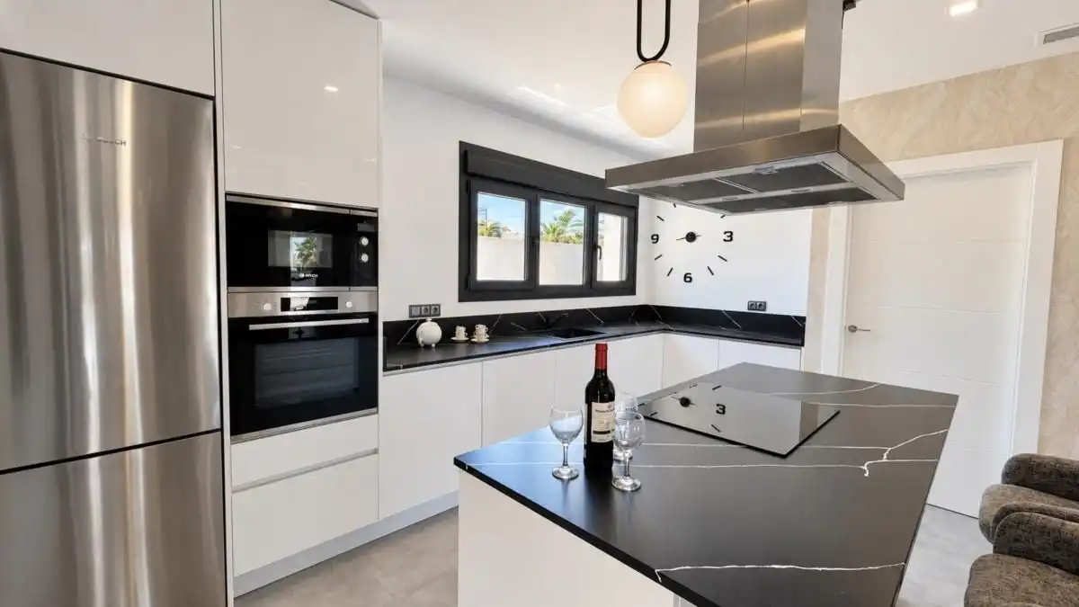 Chalet con piscina en venta en Nueva Torrevieja - Aguas Nuevas, imagen 7