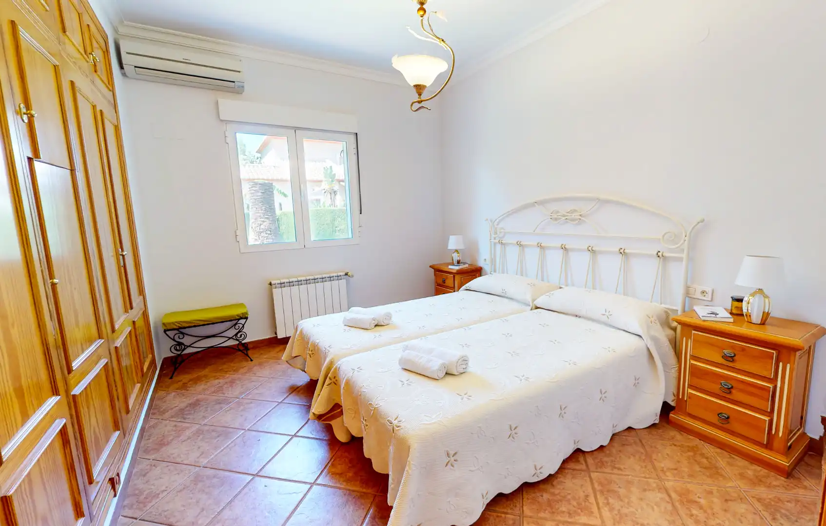Habitación de Casa o chalet de alquiler en Dénia con Aire acondicionado, Calefacción y Jardín privado