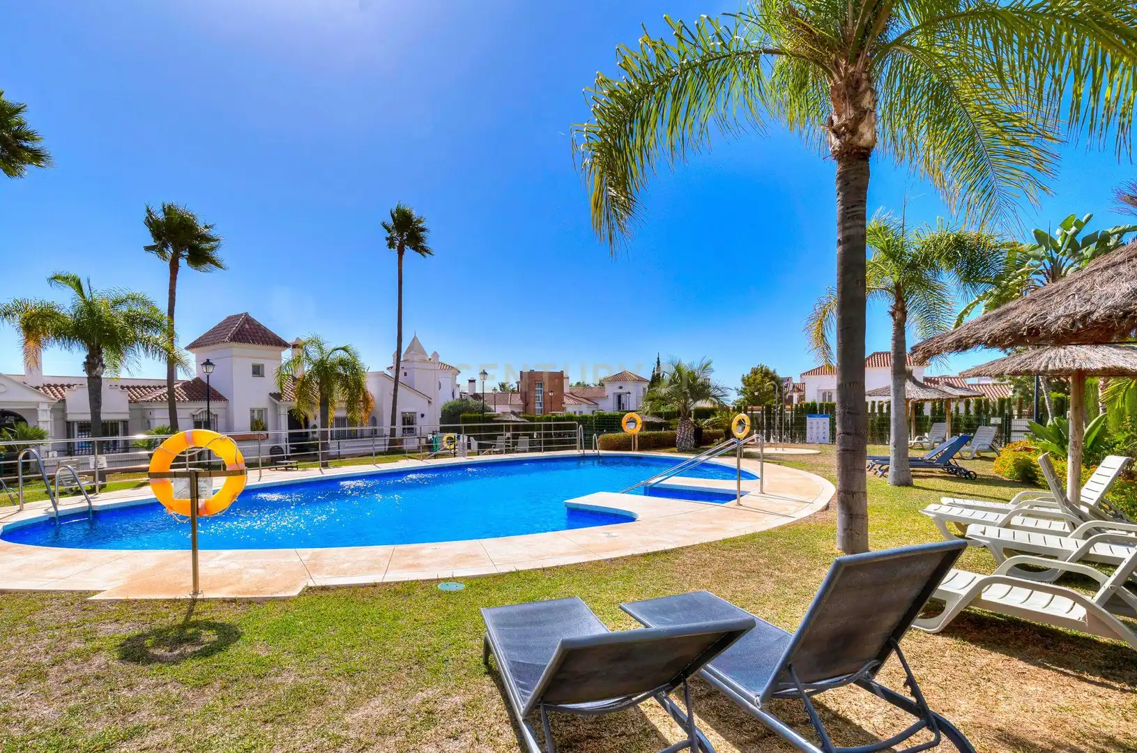 Casa adosada en venta en AV INGENIEROS DE RIVIERA 3 CONJUNTO SUNNY HILLSMIJ, 3, Riviera del Sol