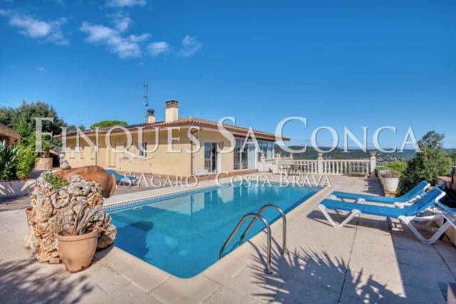 Casa-chalet en Venta en CEDRES en Cabanyes - Mas Ambrós - Mas Pallí