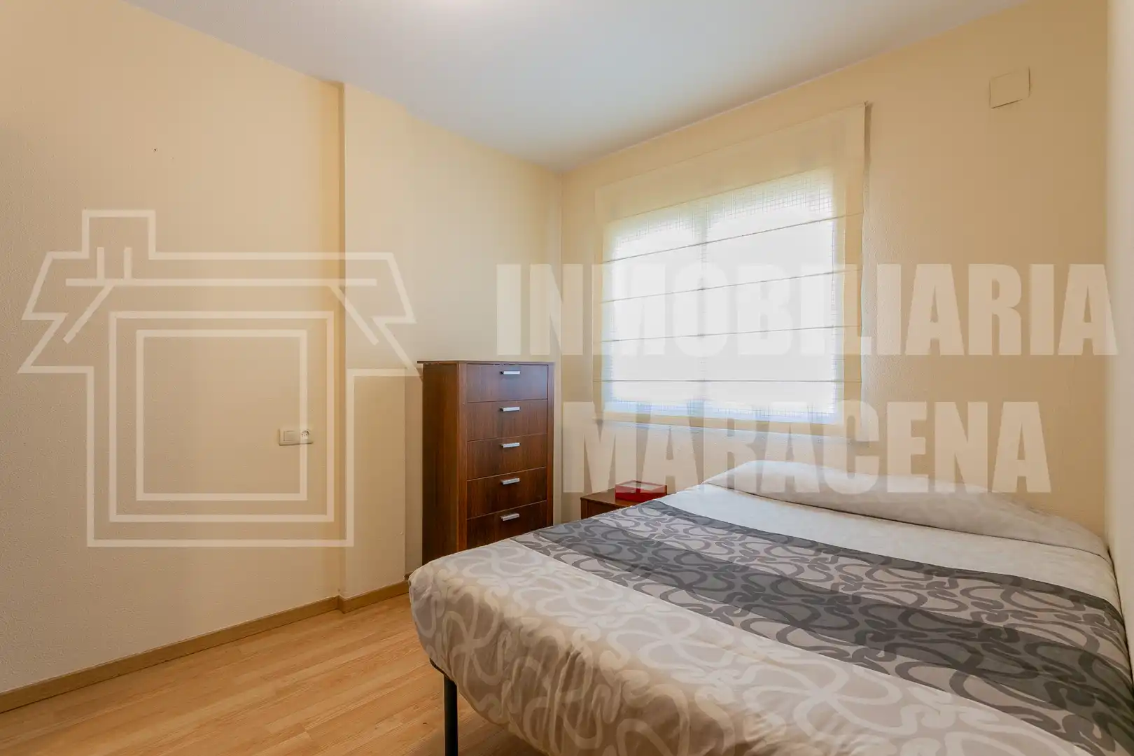 Bedroom of Houses for sale in Granada  with Air Conditioner, Heating and Parquet flooring