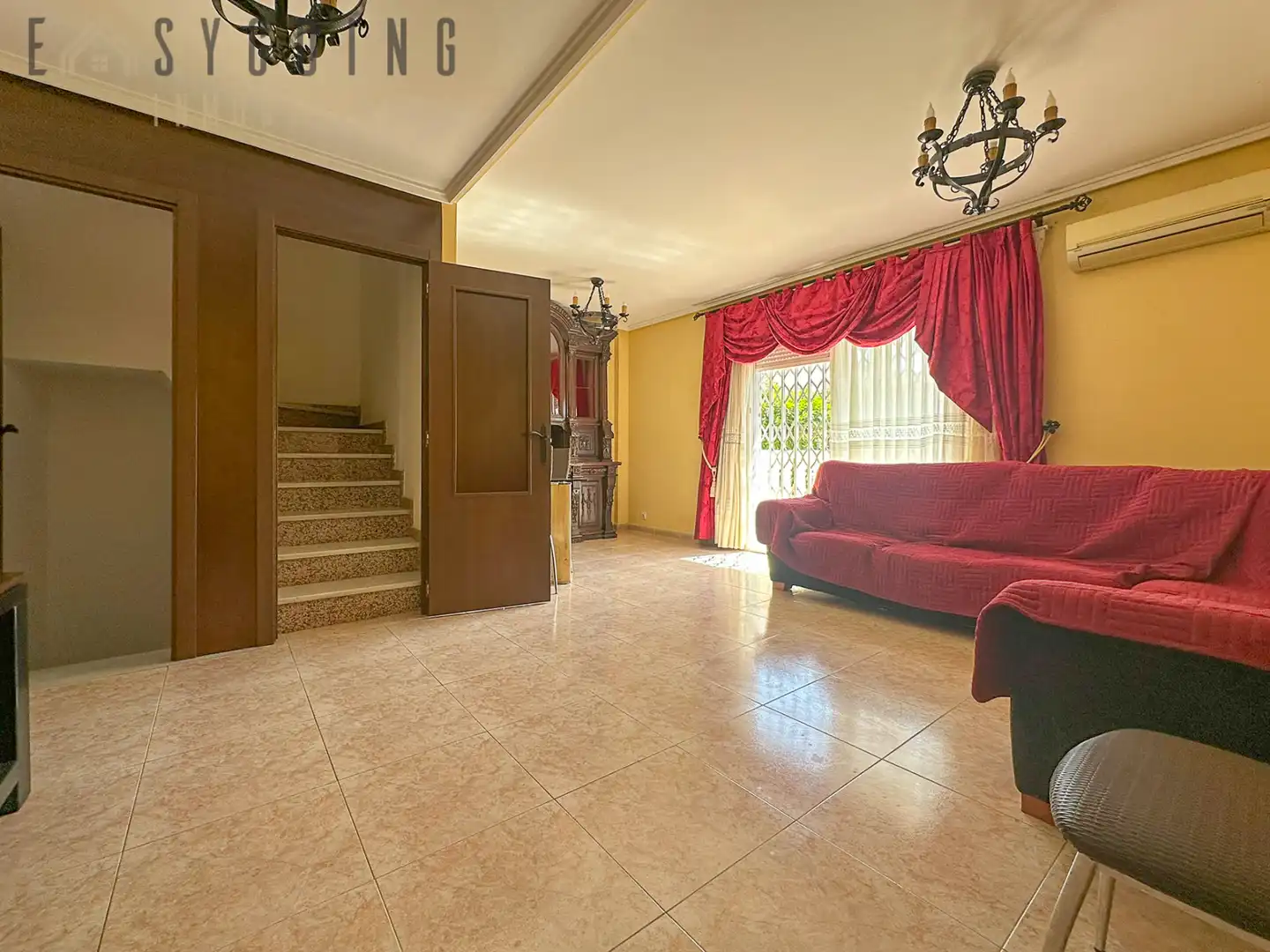 Reihenhaus mit Pool zum Verkauf in Calle Logroño, imagen 32