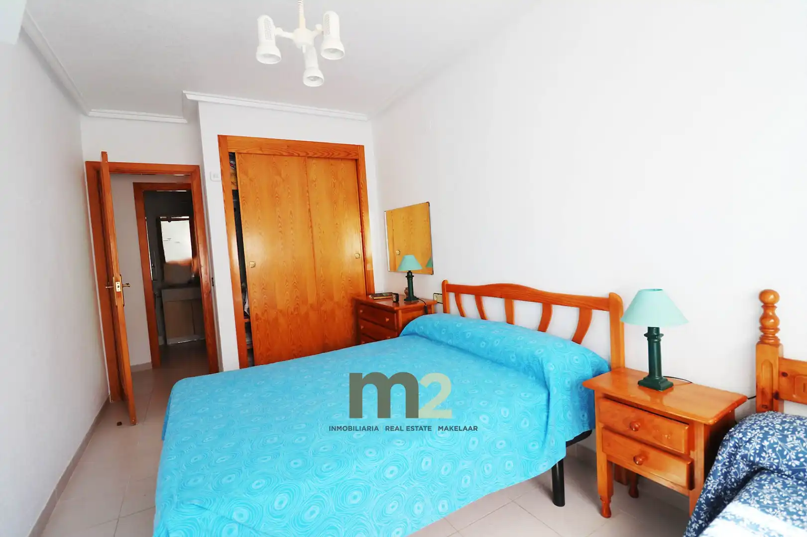 Habitación de Apartamento en venta en Torrevieja con Aire acondicionado, Terraza y Amueblado