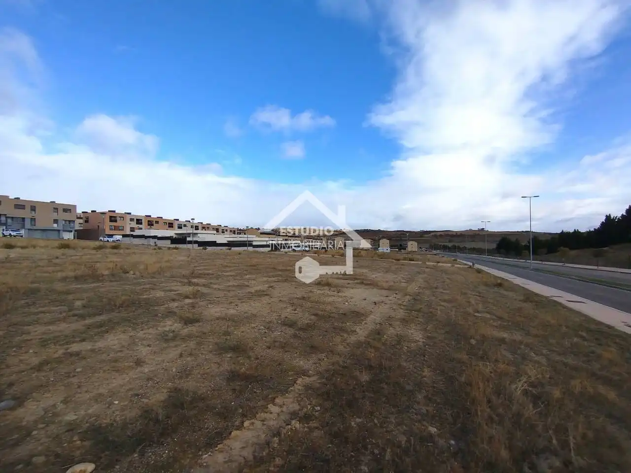 Residential land for sale in Calle Eliseo Sainz Ripa, imagen 26