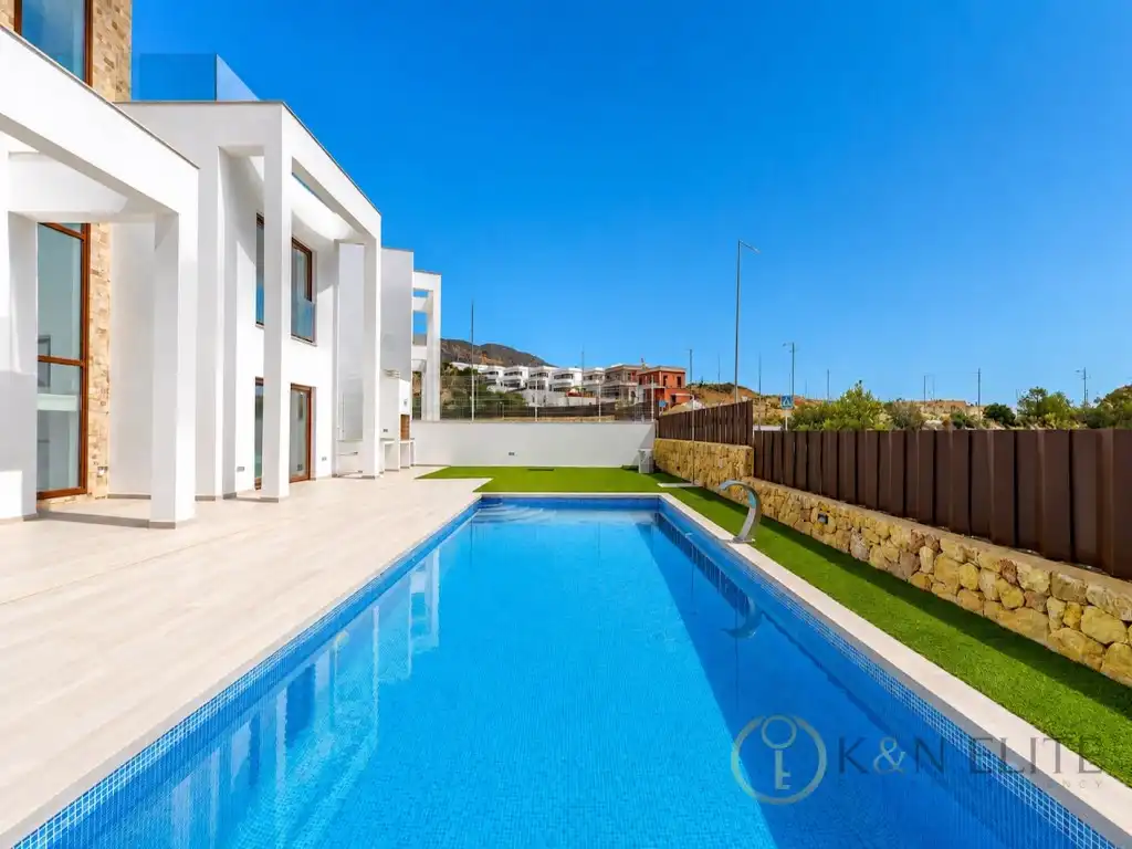 Casa amb piscina en venda a Calle Mexic De, imagen 4