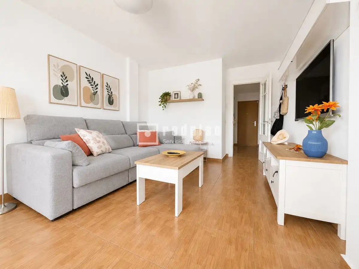 Sala de estar de Piso en venta en Torremolinos con Aire acondicionado, Terraza y Piscina