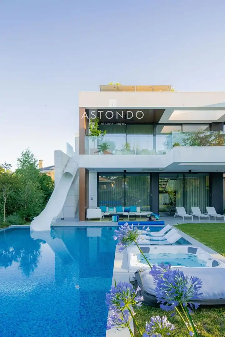 Houses for sale in Conde Orgaz - Piovera