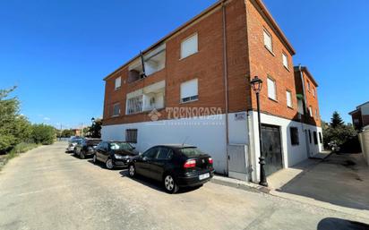 Vista exterior de Pis en venda en Pozo de Guadalajara amb Terrassa