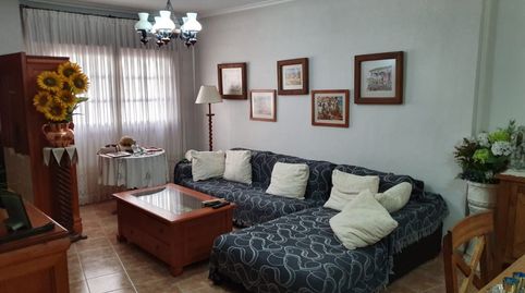 Foto 2 von Einfamilien-Reihenhaus zum Verkauf in El Pinós / Pinoso, Alicante