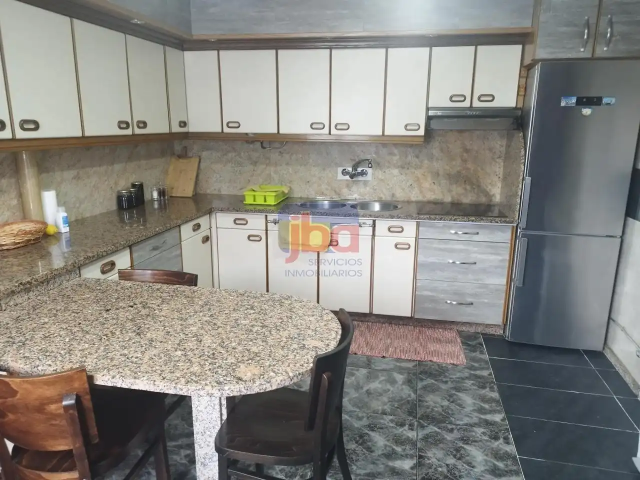 Cocina de Casa o chalet de alquiler en Trasmiras con Calefacción, Jardín privado y Terraza