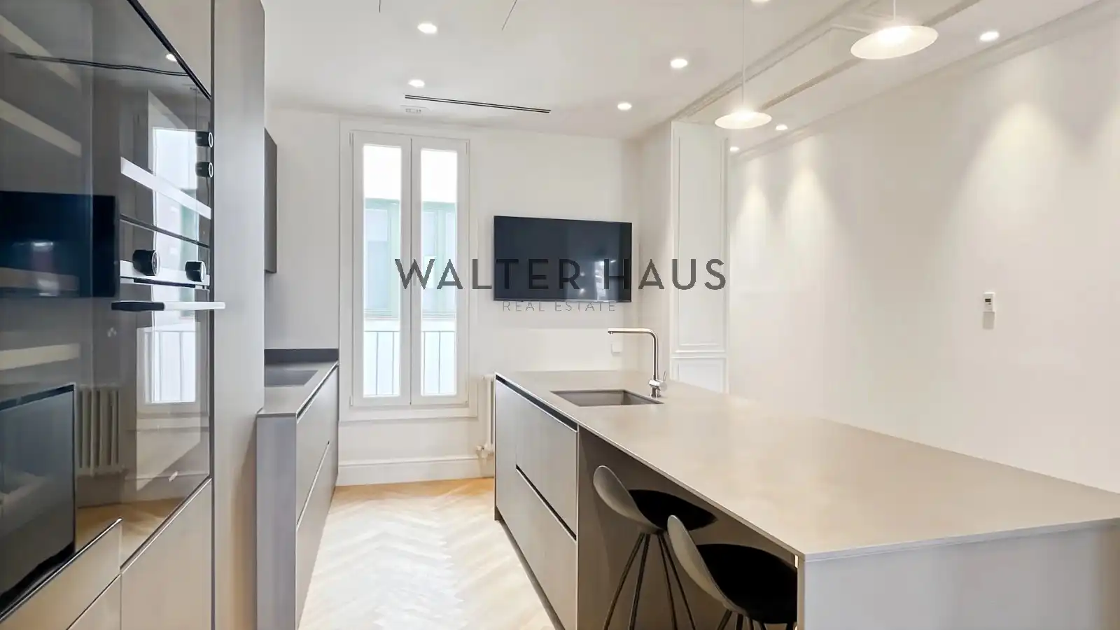 Cocina de Piso de alquiler en Barcelona con Aire acondicionado, Calefacción y Terraza