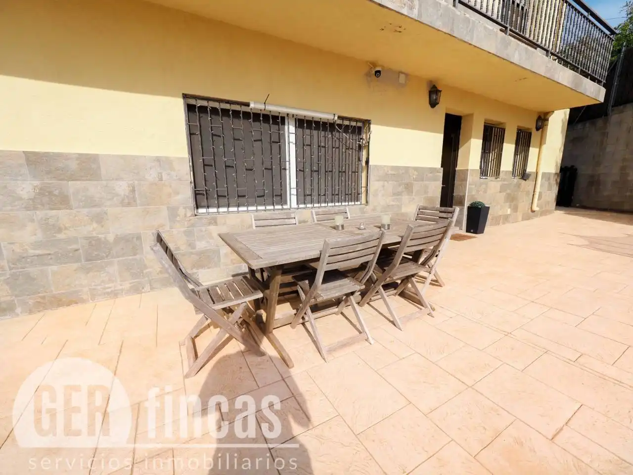 Terraza de Casa o chalet en venta en Terrassa con Aire acondicionado, Calefacción y Jardín privado
