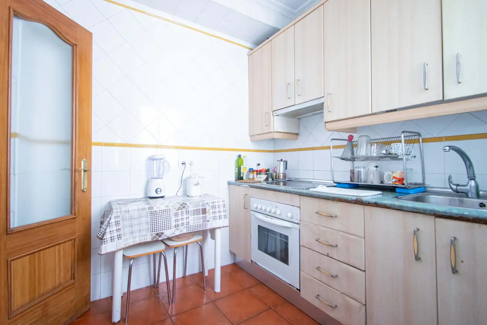 Kitchen of Flat for sale in Sevilla