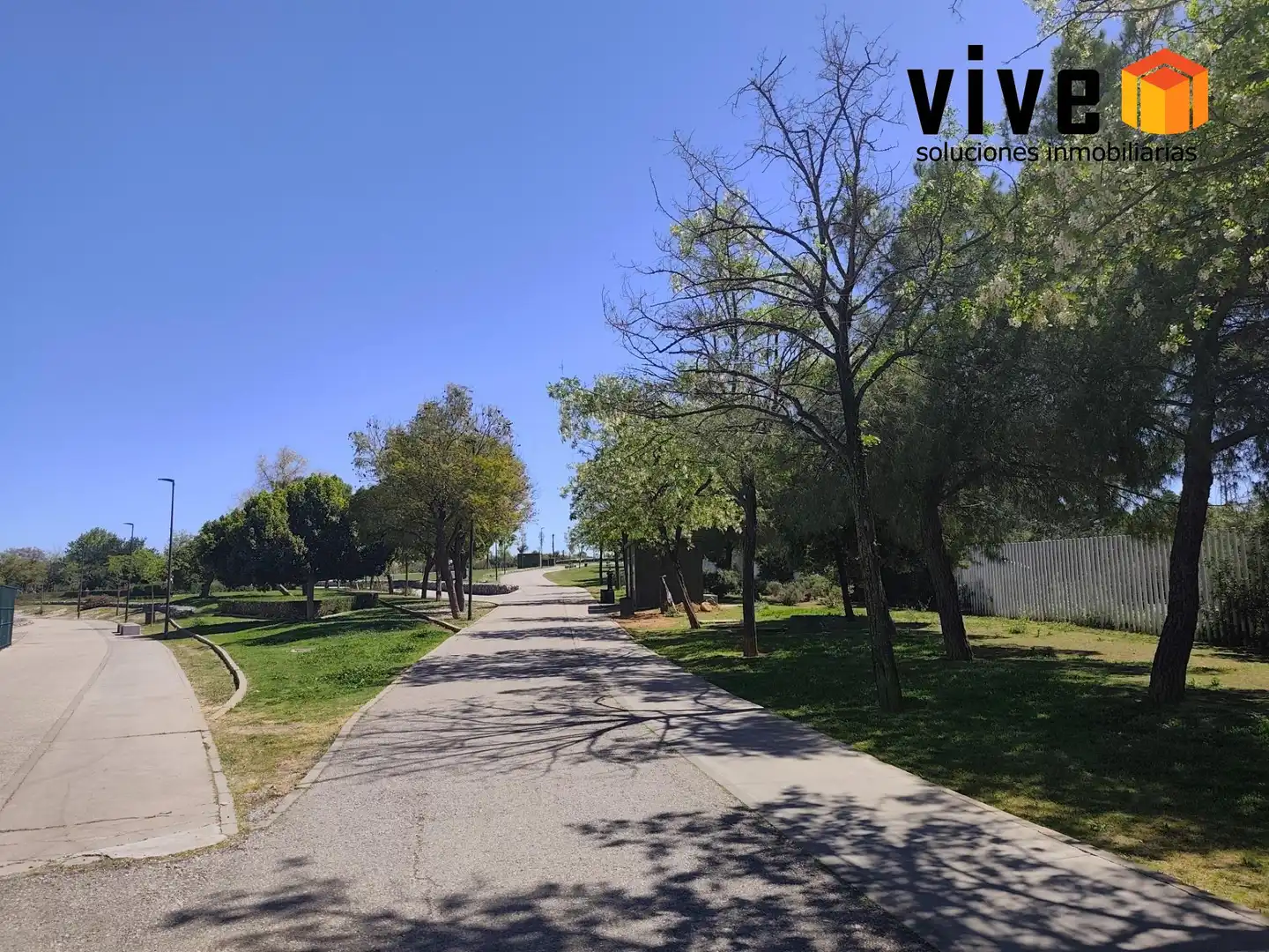 Exterior view of Flat for sale in Sevilla  with Air Conditioner
