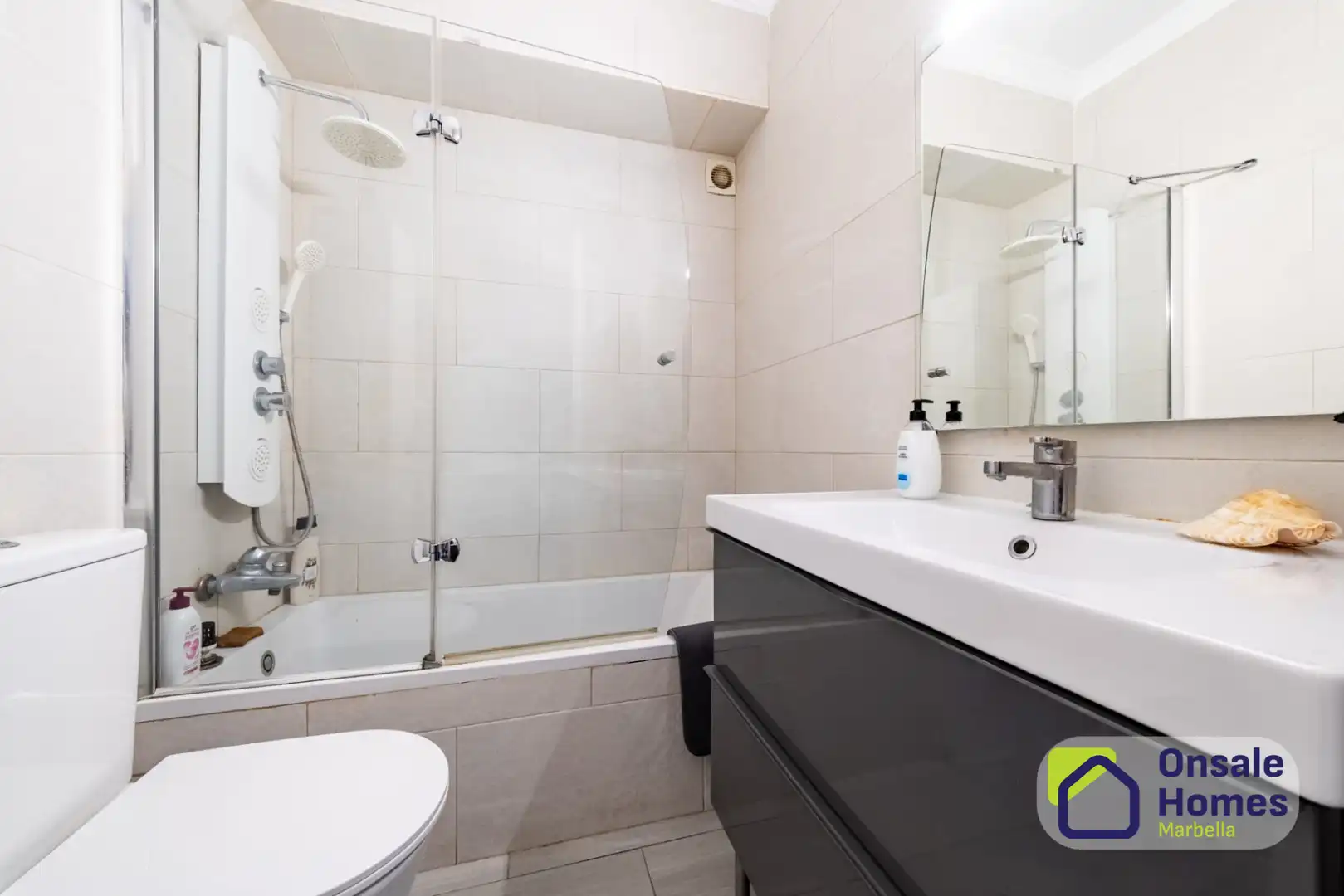 Piso con ascensor en venta en Calle Mediterráneo, imagen 13