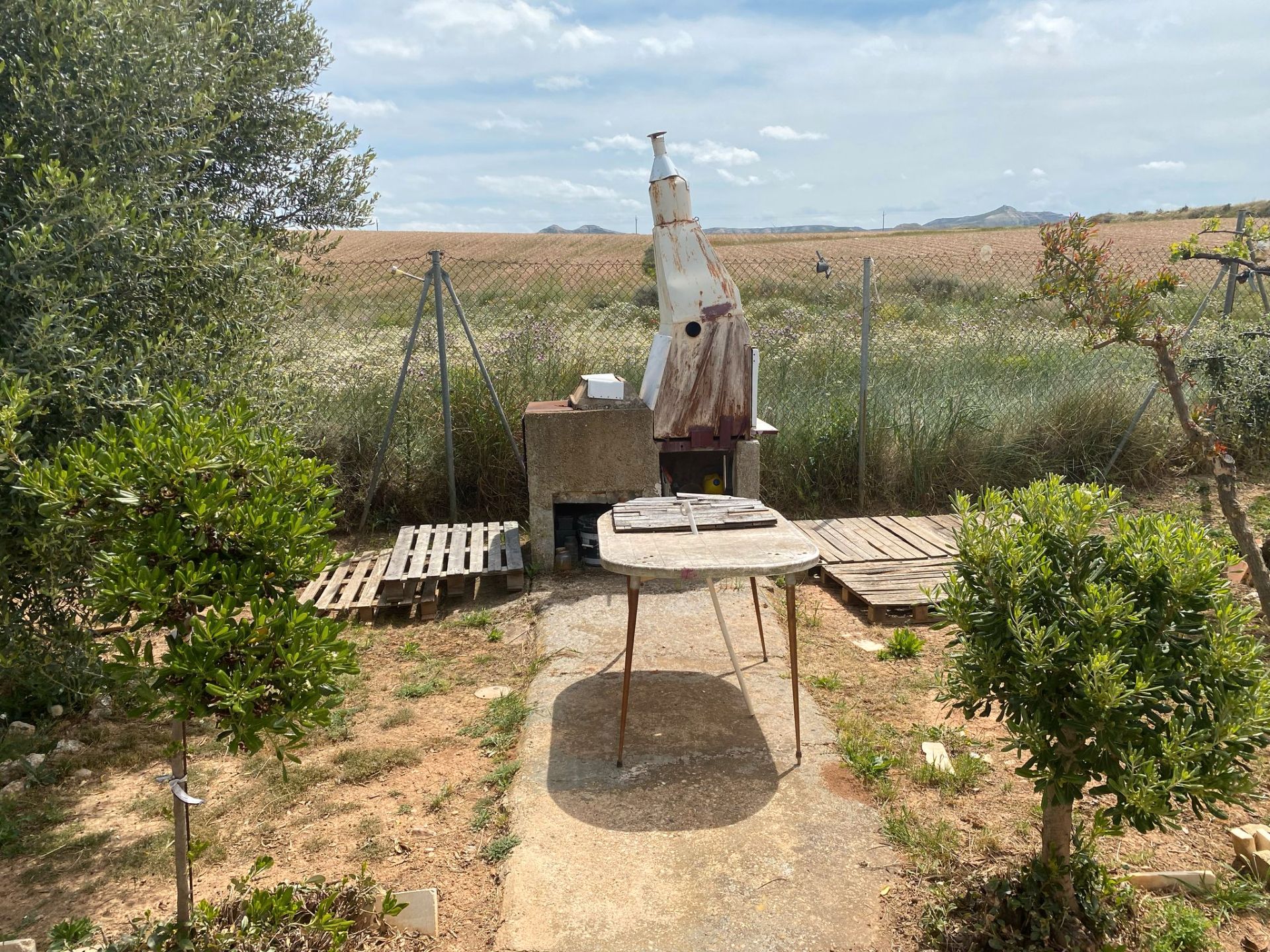 Garden of Country house for sale in Muel  with Air Conditioner, Private garden and Swimming Pool