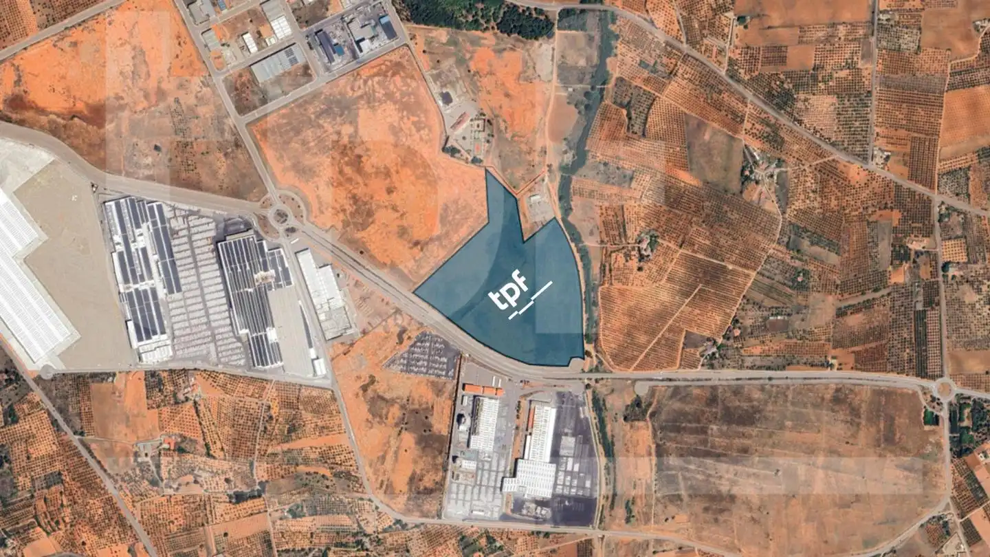 Terreno industrial en venta en Vall d'Alba