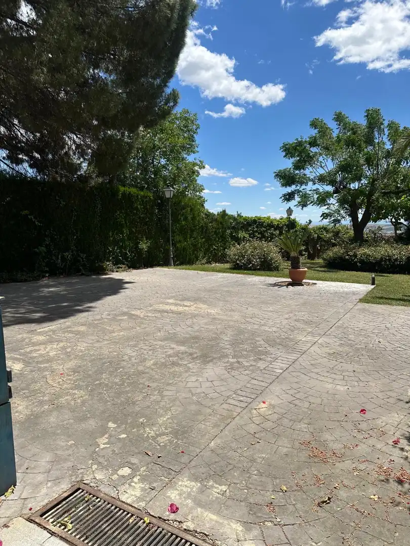Houses for sale in Poniente-Norte - Miralbaida - Parque Azahara