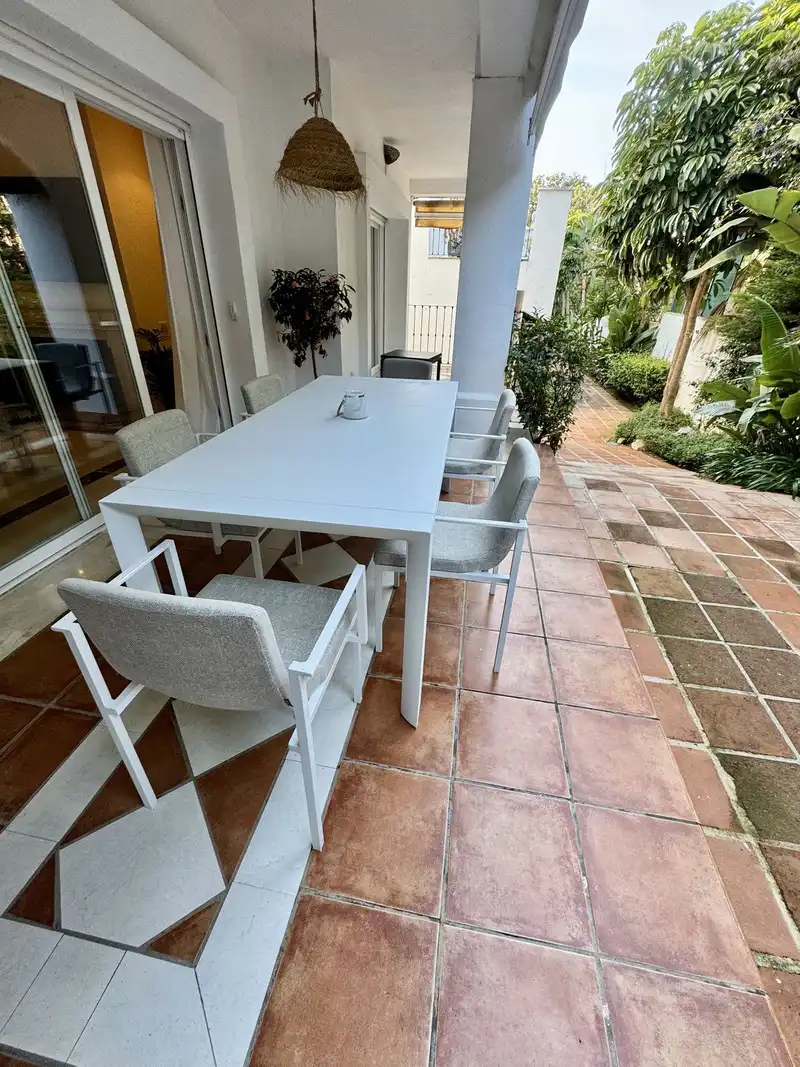 Terrassa de Apartament de lloguer en Marbella amb Traster, Piscina i Moblat