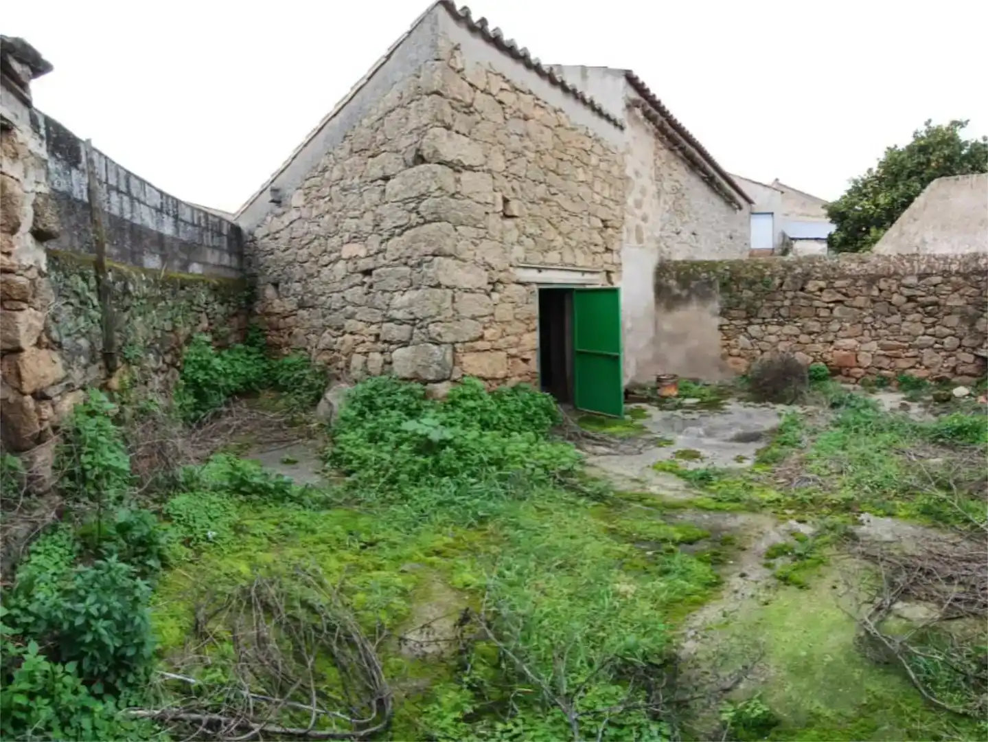 Pis en venda en Mata de Alcántara amb Moblat i Balcó