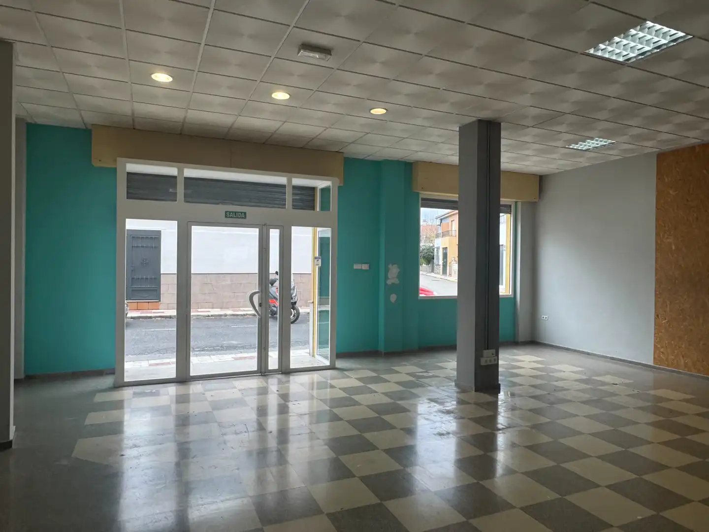 Commercial properties for sale in Maracena