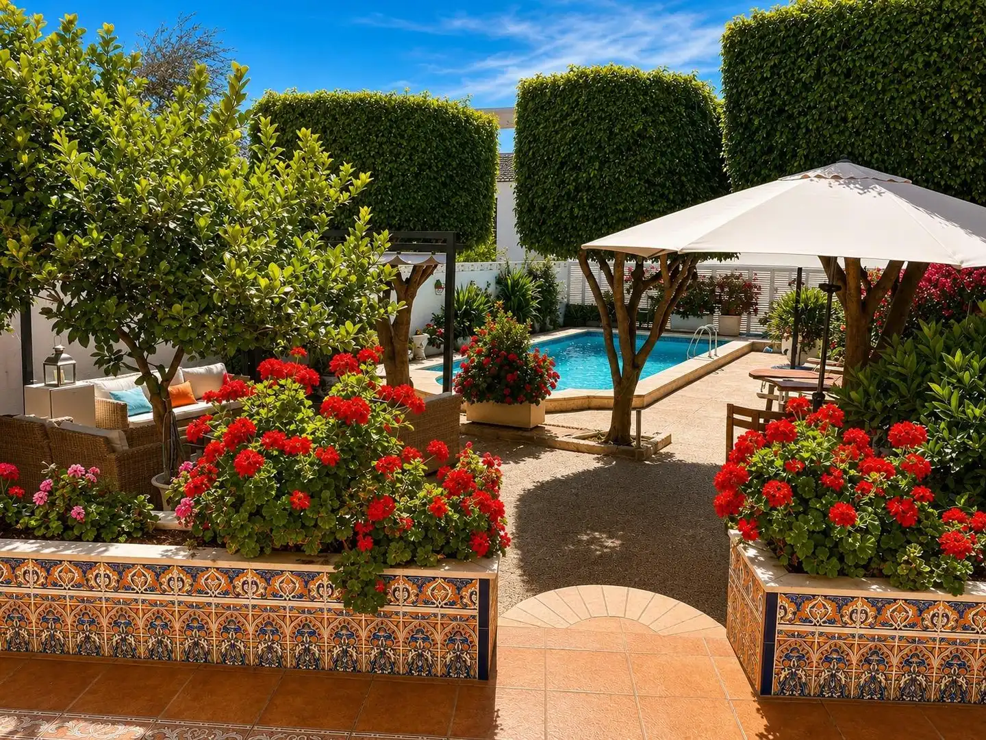 Terrassa de Casa o xalet en venda en Roquetas de Mar amb Aire condicionat, Calefacció i Jardí privat