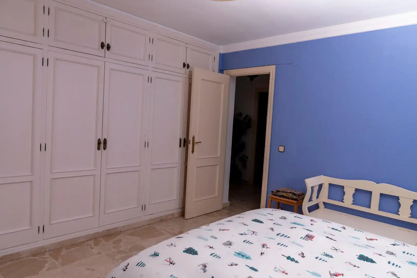 Habitación de Casa adosada en venta en Almonte con Terraza, Trastero y Balcón