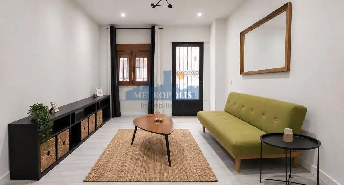 House with garden for sale in calle Burgà, imagen 4